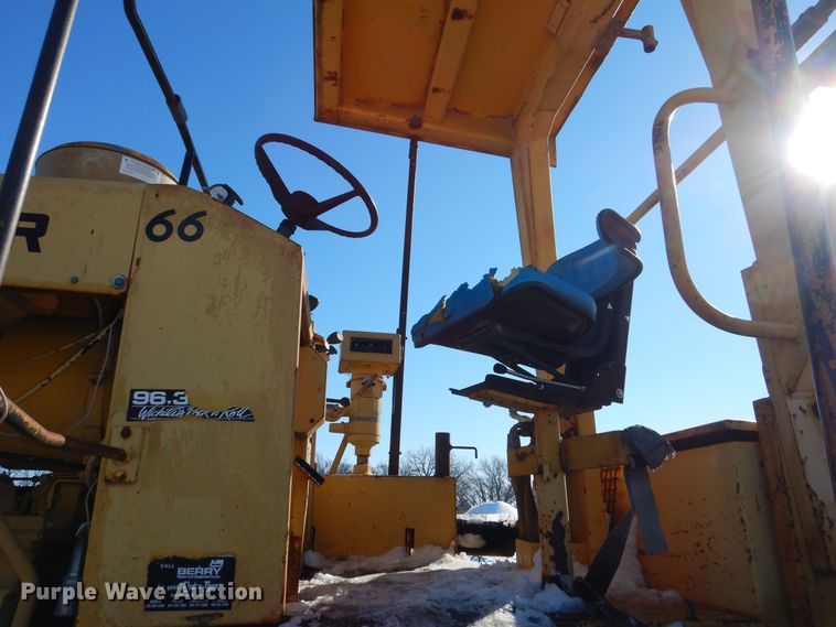 image for item DR5938 1984 Bomag MPH100  reclaimer