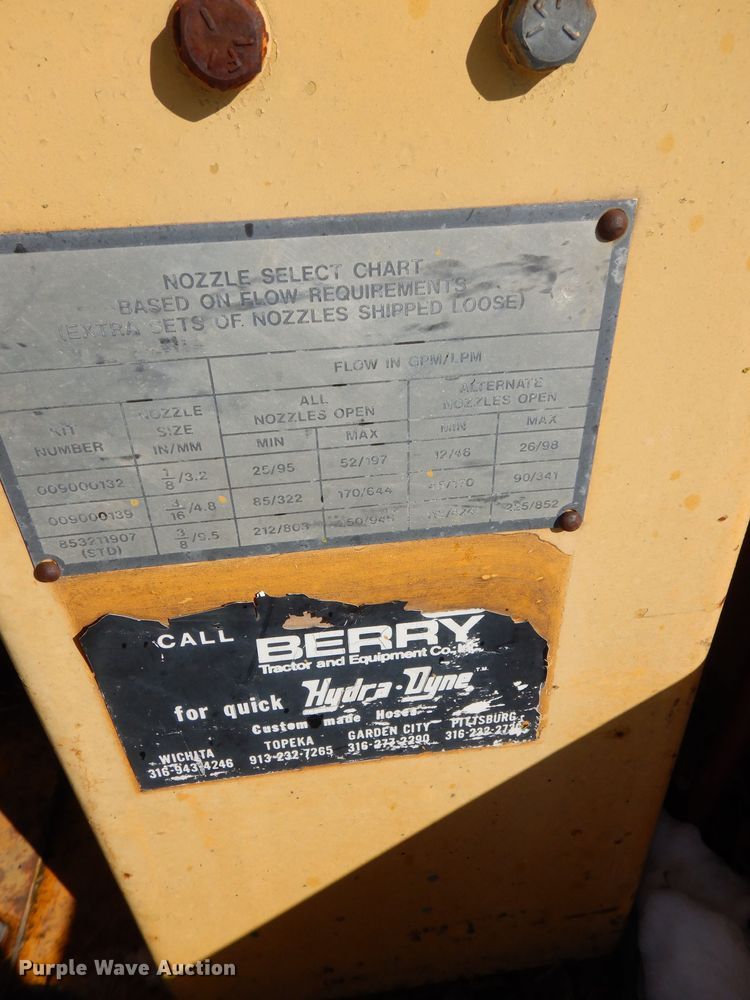 image for item DR5938 1984 Bomag MPH100  reclaimer