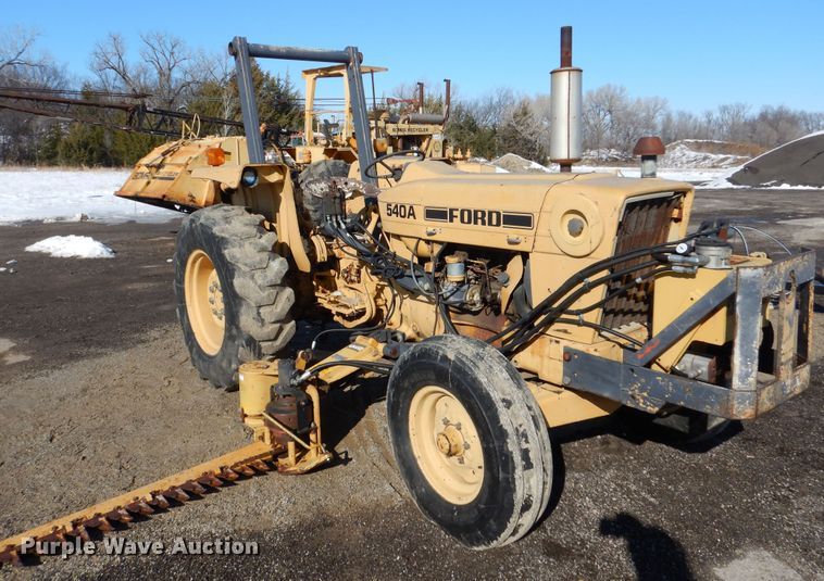 image for item DR5939 1982 Ford 540A  tractor