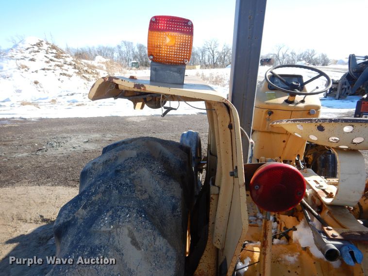 image for item DR5939 1982 Ford 540A  tractor