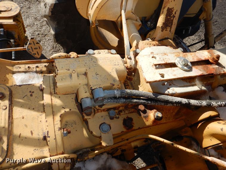 image for item DR5939 1982 Ford 540A  tractor