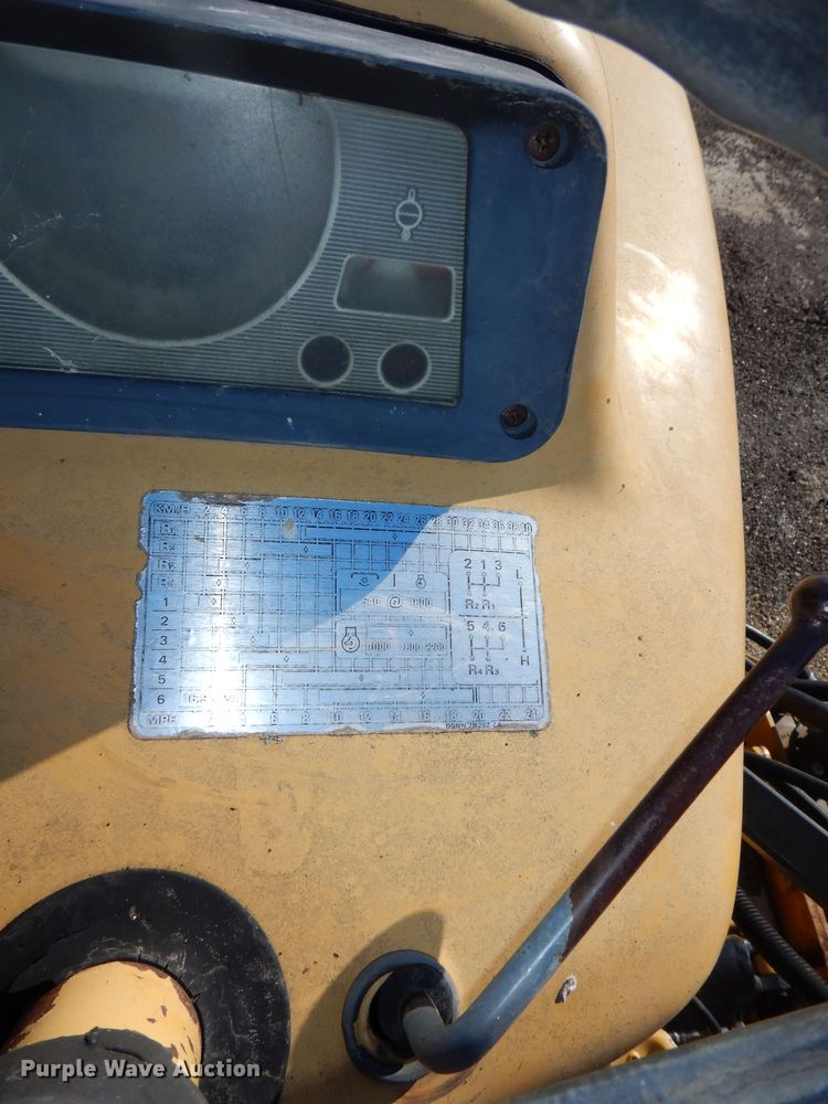 image for item DR5939 1982 Ford 540A  tractor