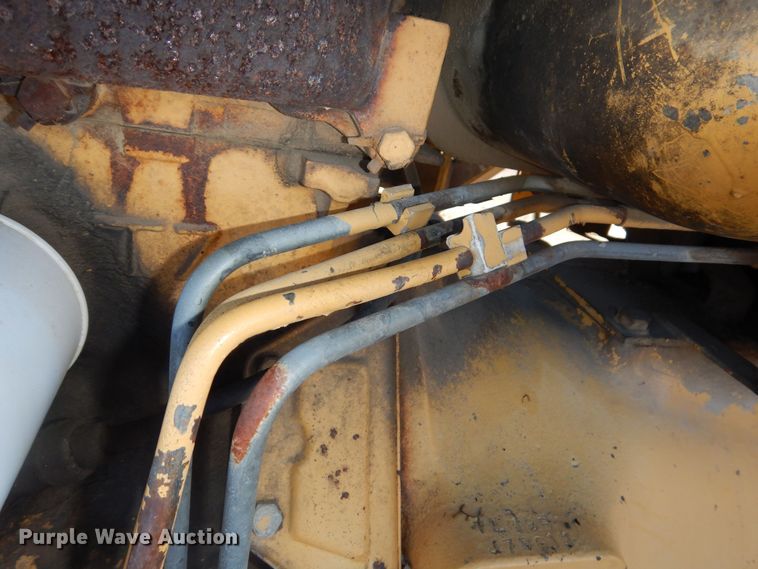 image for item DR5939 1982 Ford 540A  tractor