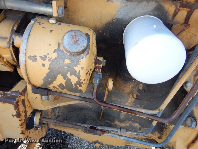 image for item DR5939 1982 Ford 540A  tractor