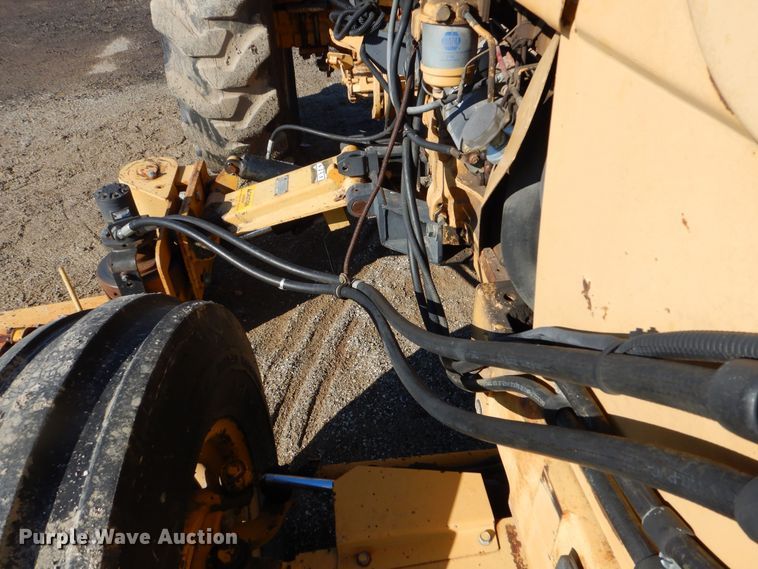 image for item DR5939 1982 Ford 540A  tractor