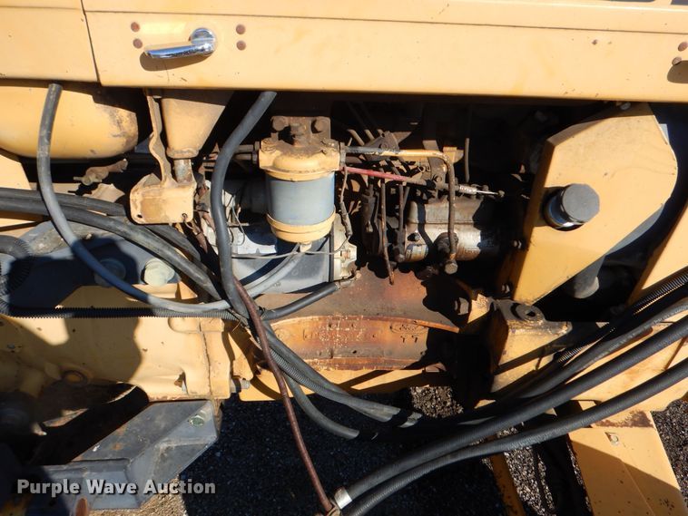image for item DR5939 1982 Ford 540A  tractor