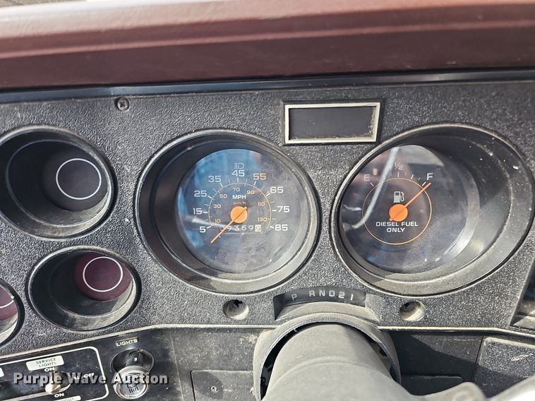 image for item DS5688 1985 Chevrolet D30  pickup truck