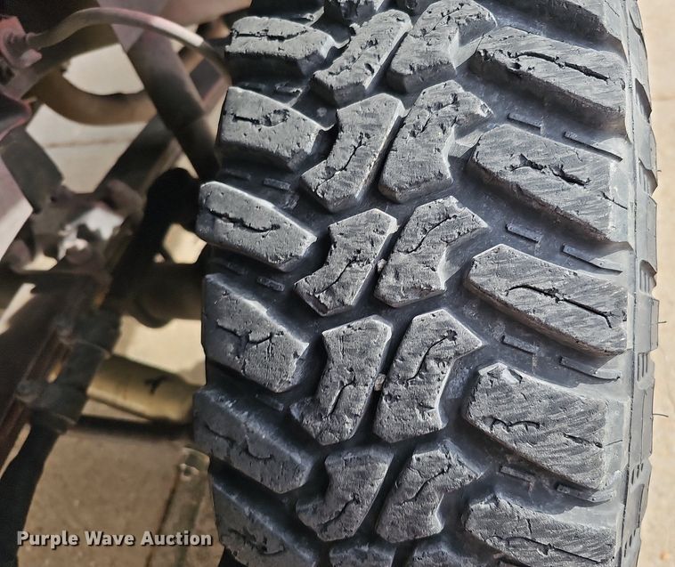 image for item DS5688 1985 Chevrolet D30  pickup truck