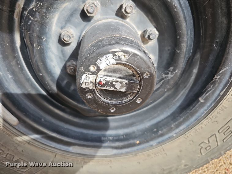 image for item DS5688 1985 Chevrolet D30  pickup truck