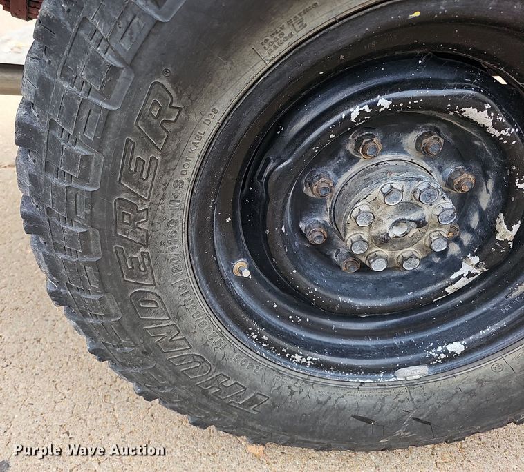 image for item DS5688 1985 Chevrolet D30  pickup truck