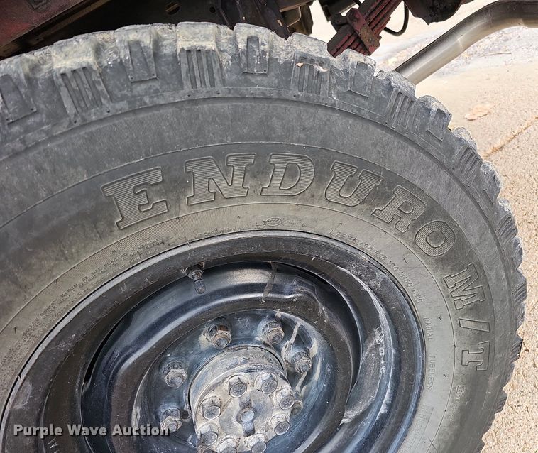 image for item DS5688 1985 Chevrolet D30  pickup truck