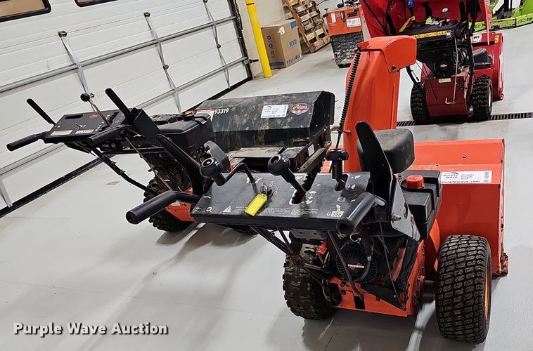 image for item DS5696 Ariens ST1032  snow blower