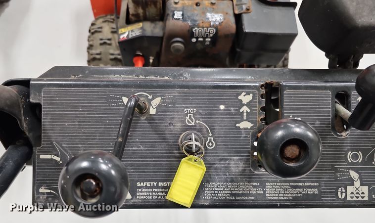 image for item DS5696 Ariens ST1032  snow blower