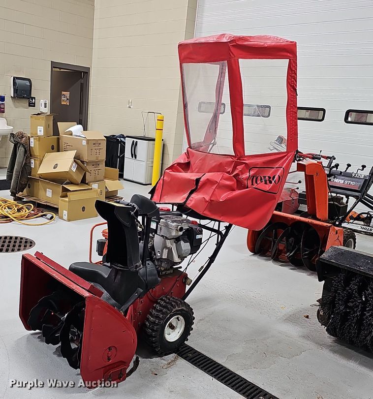 image for item DS5697 2011 Toro 38644  snow blower