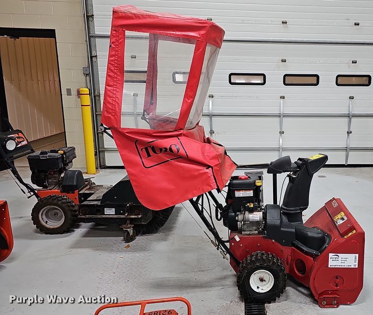 image for item DS5697 2011 Toro 38644  snow blower