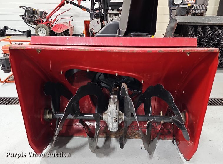 image for item DS5697 2011 Toro 38644  snow blower