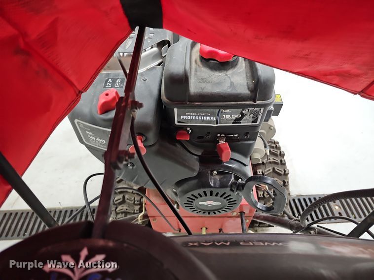 image for item DS5697 2011 Toro 38644  snow blower