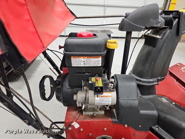 image for item DS5697 2011 Toro 38644  snow blower