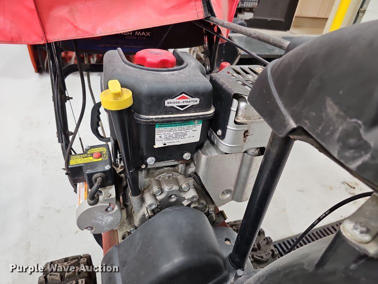 image for item DS5697 2011 Toro 38644  snow blower