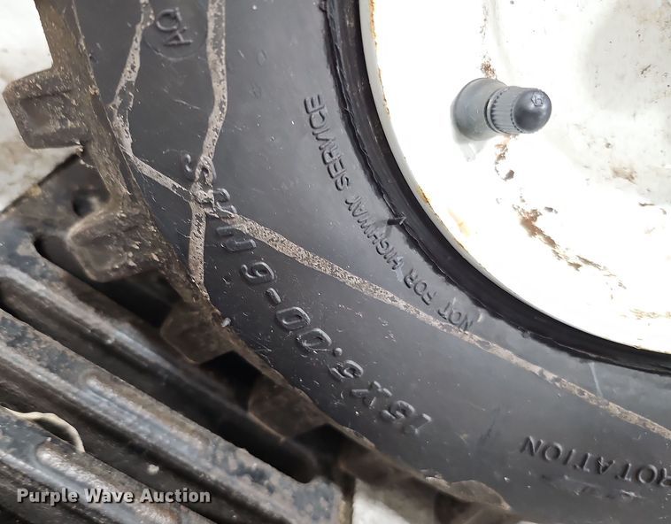 image for item DS5697 2011 Toro 38644  snow blower