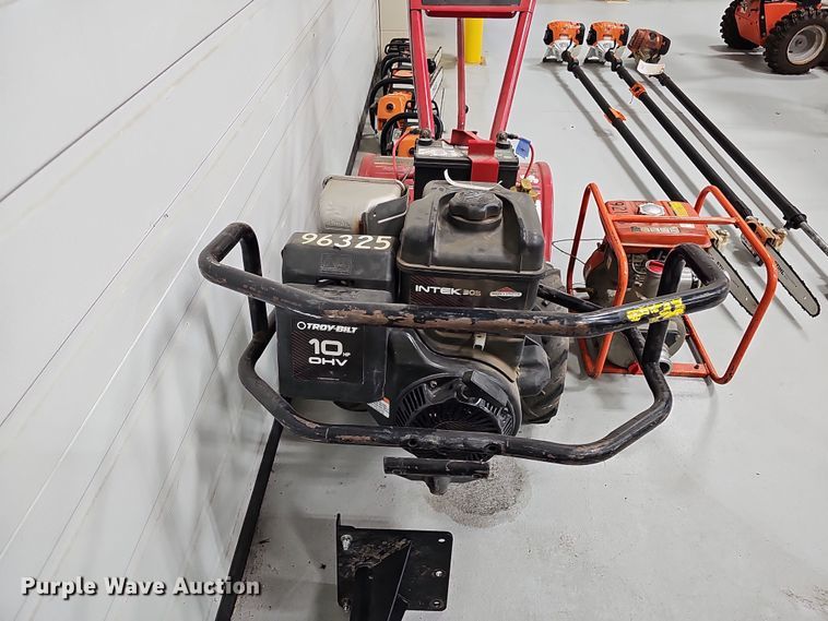 image for item DS5701 Lawn and garden equipment