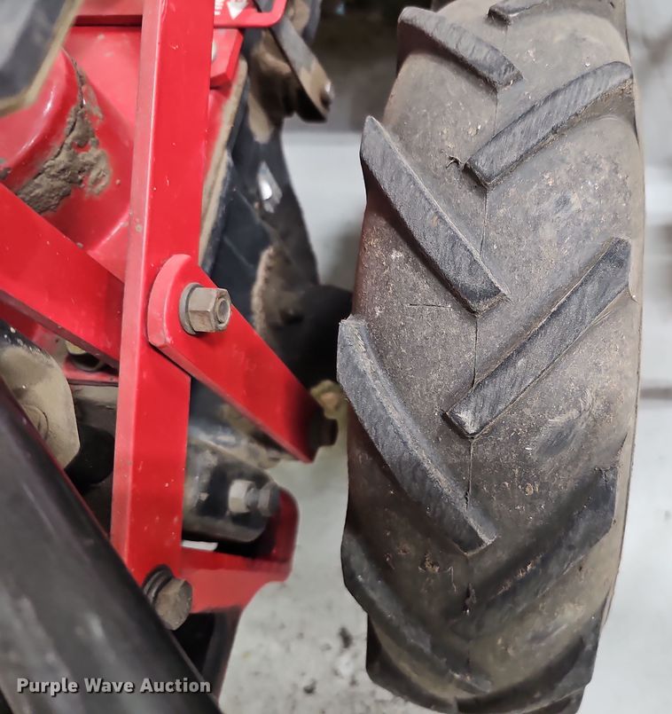 image for item DS5701 Lawn and garden equipment