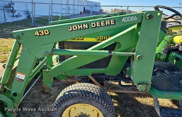 image for item DS5702 2001 John Deere 4300  tractor