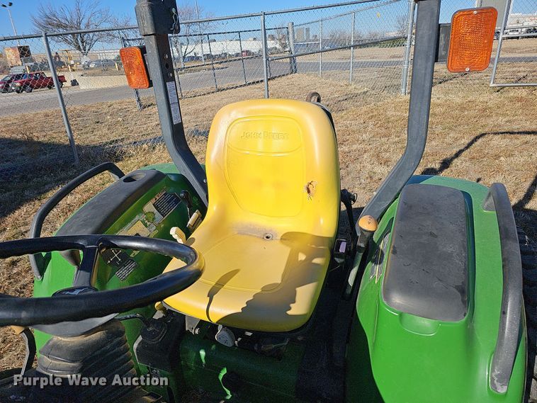 image for item DS5702 2001 John Deere 4300  tractor