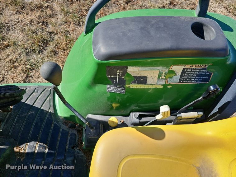 image for item DS5702 2001 John Deere 4300  tractor