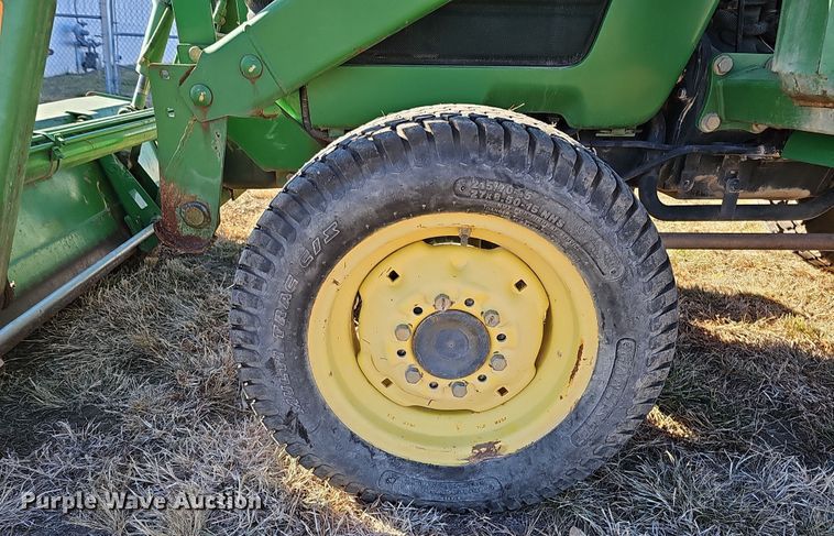 image for item DS5702 2001 John Deere 4300  tractor