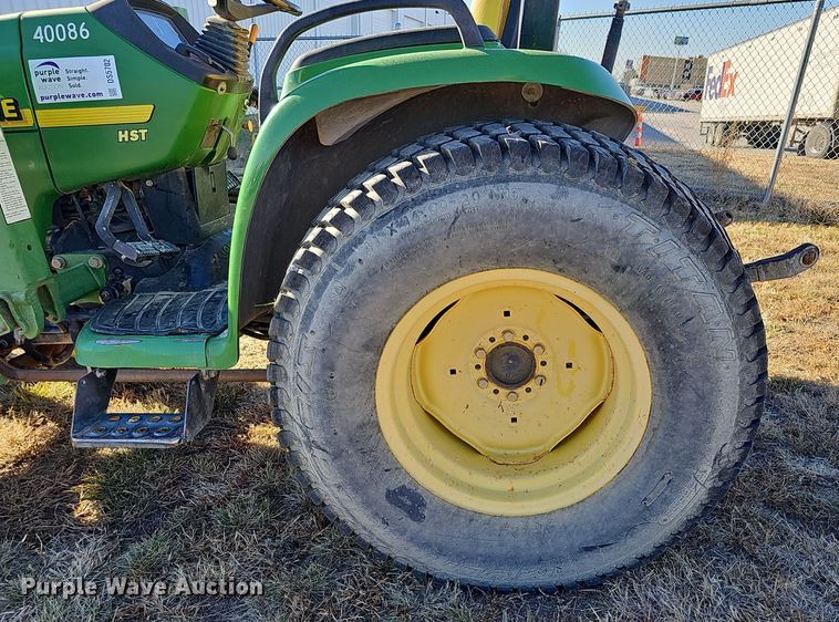 image for item DS5702 2001 John Deere 4300  tractor