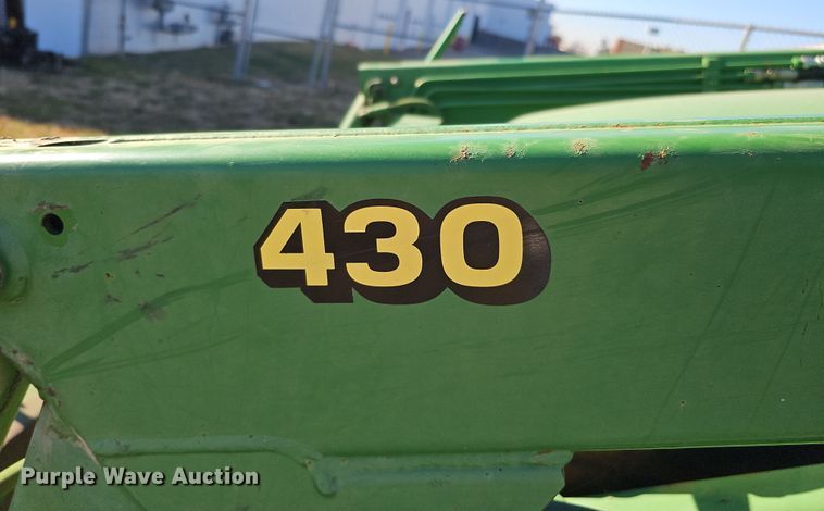 image for item DS5702 2001 John Deere 4300  tractor