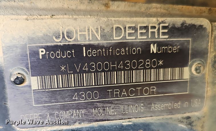 image for item DS5702 2001 John Deere 4300  tractor