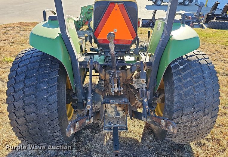 image for item DS5703 2001 John Deere 4600  tractor