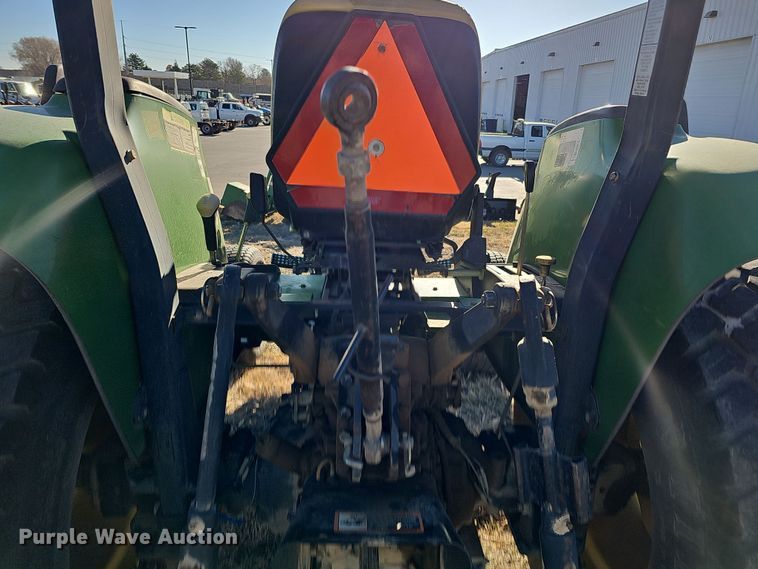 image for item DS5703 2001 John Deere 4600  tractor