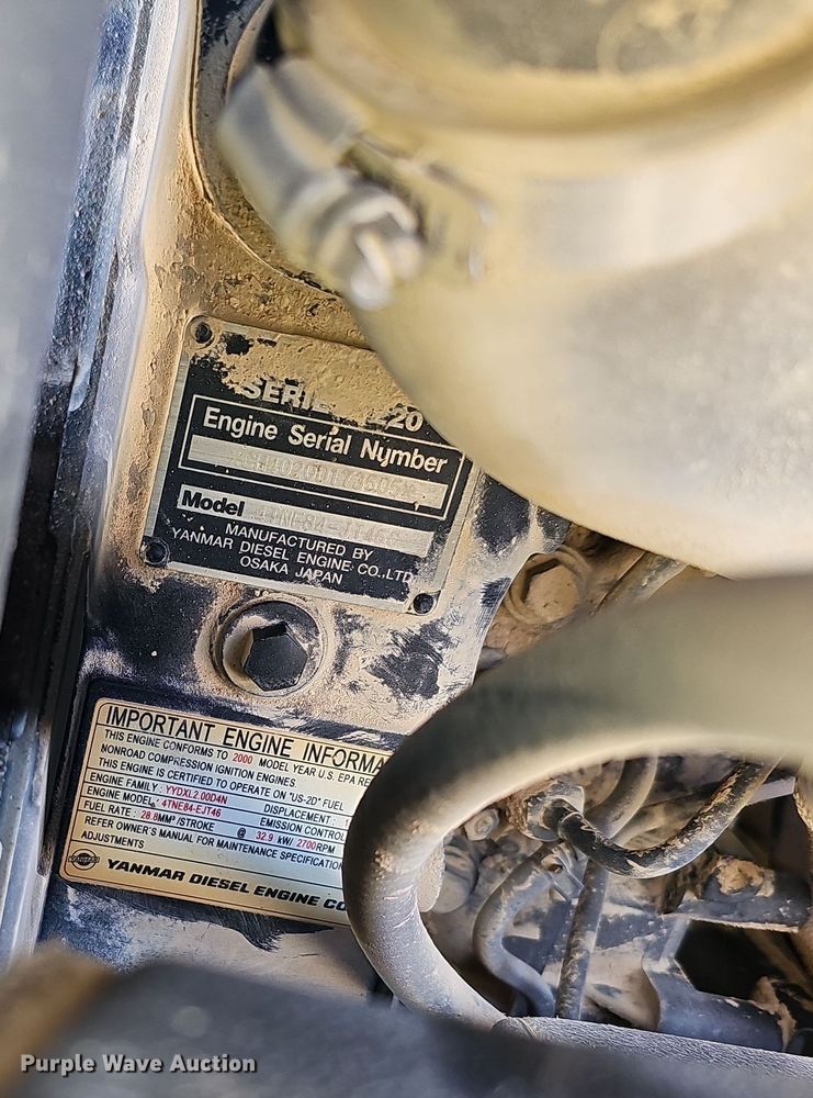 image for item DS5703 2001 John Deere 4600  tractor