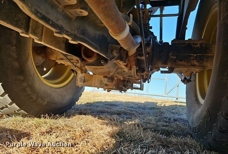 image for item DS5703 2001 John Deere 4600  tractor