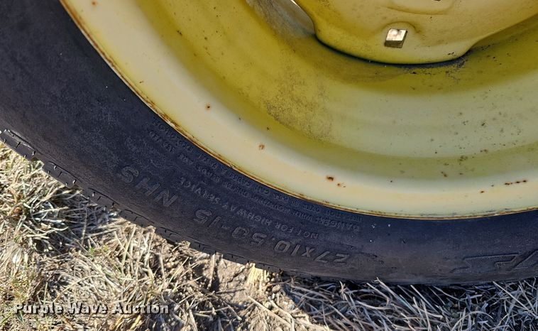 image for item DS5703 2001 John Deere 4600  tractor