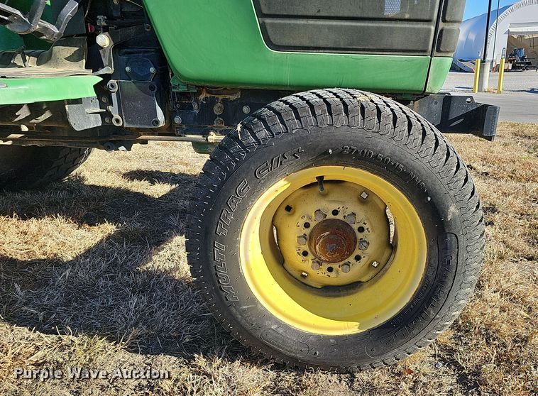 image for item DS5703 2001 John Deere 4600  tractor