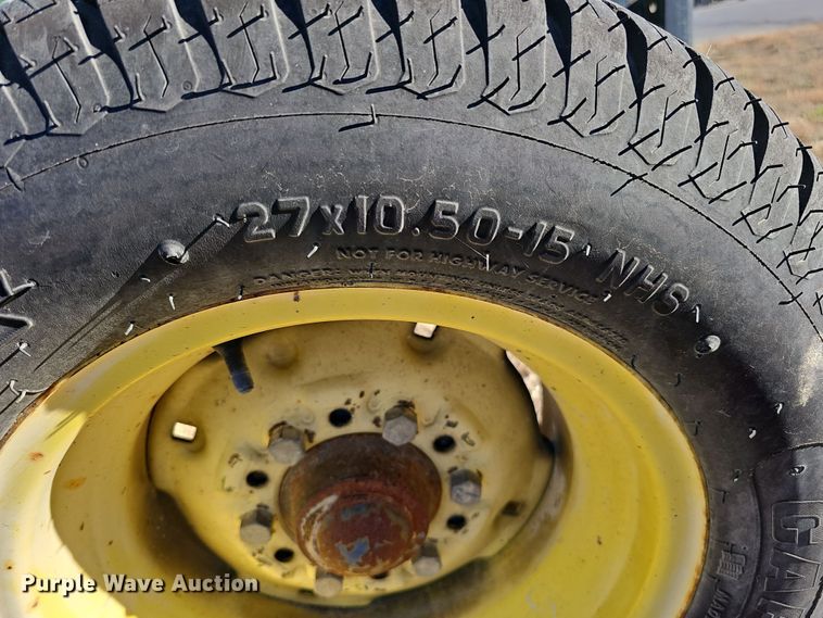 image for item DS5703 2001 John Deere 4600  tractor