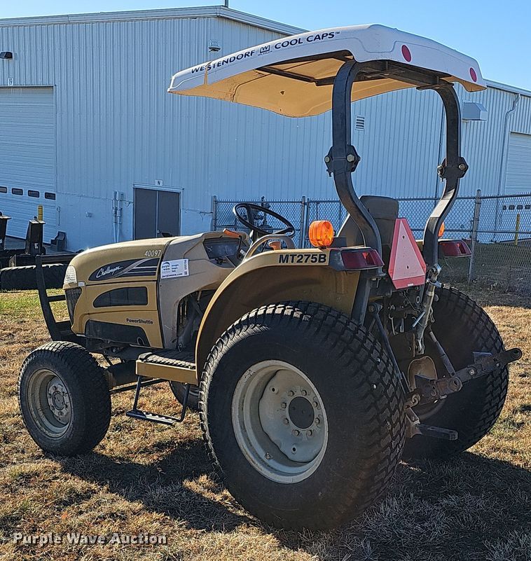 image for item DS5704 2005 Challenger MT275B  MFWD tractor