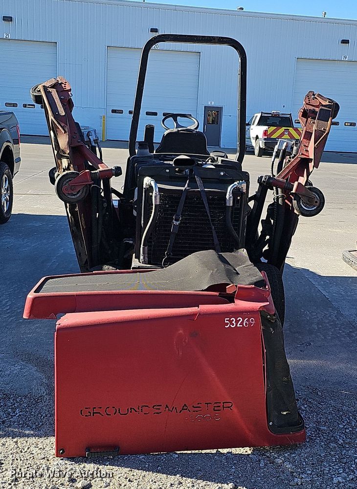 image for item DS5705 2010 Toro Groundsmaster 4000D  lawn mower