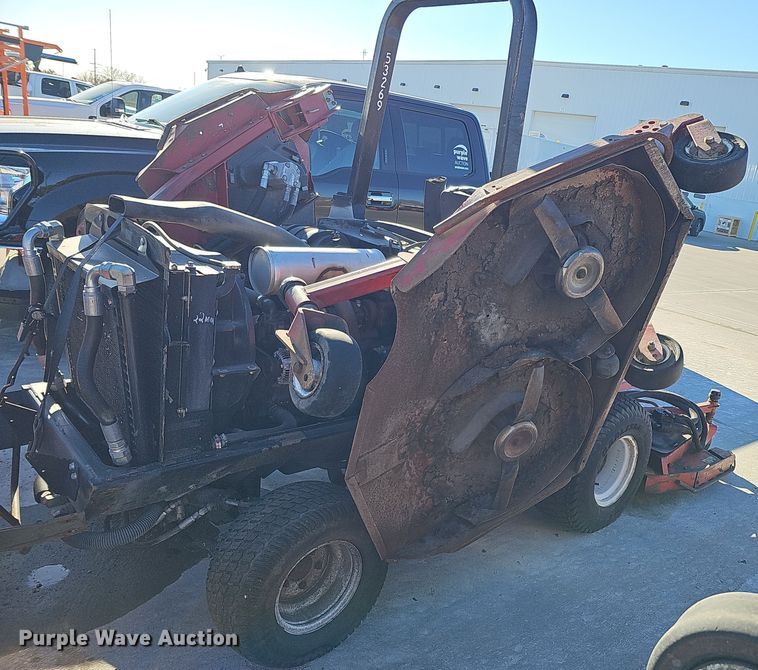 image for item DS5705 2010 Toro Groundsmaster 4000D  lawn mower