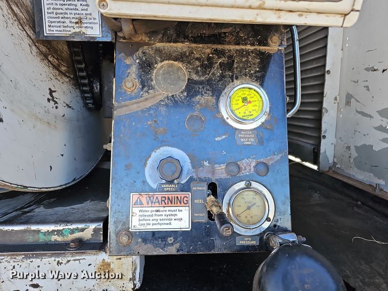 image for item DS5706 2009 Sterling Acterra  sewer jetter truck