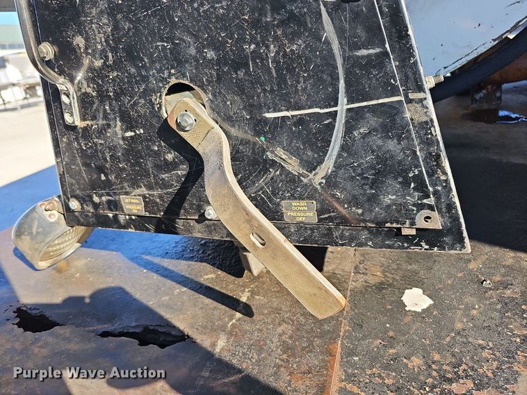 image for item DS5706 2009 Sterling Acterra  sewer jetter truck