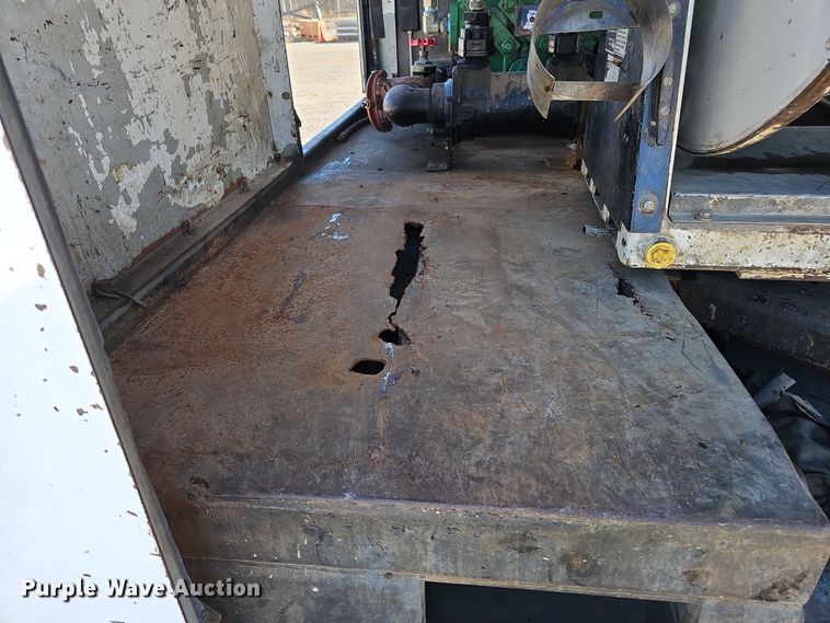 image for item DS5706 2009 Sterling Acterra  sewer jetter truck