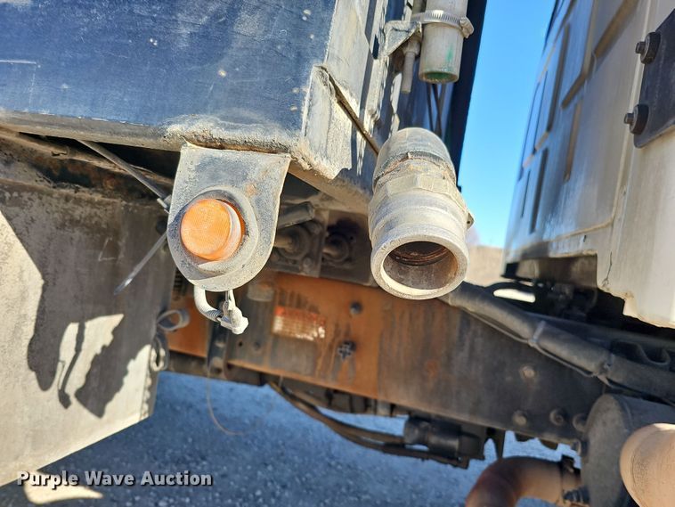 image for item DS5706 2009 Sterling Acterra  sewer jetter truck