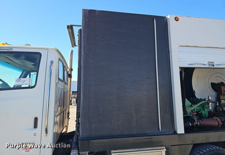 image for item DS5706 2009 Sterling Acterra  sewer jetter truck