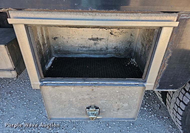 image for item DS5706 2009 Sterling Acterra  sewer jetter truck