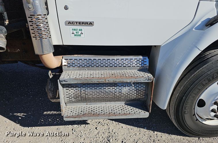image for item DS5706 2009 Sterling Acterra  sewer jetter truck